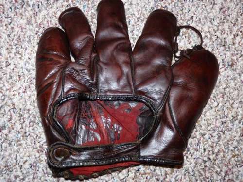 KiKi Cuyler Goldsmith Back